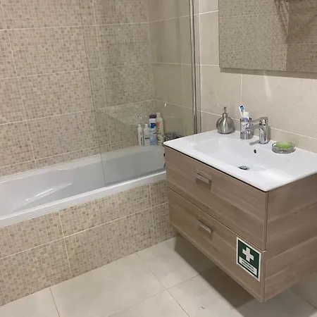 Elite Residense A 150 Mts Da Rocha Διαμέρισμα Portimão