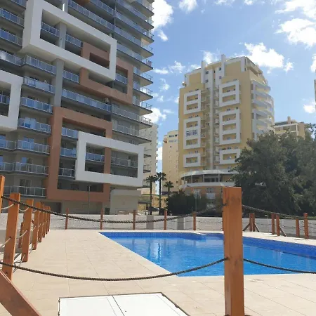 Elite Residense A 150 Mts Da Rocha * Portimão