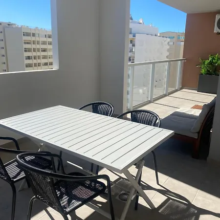 Elite Residense A 150 Mts Da Rocha