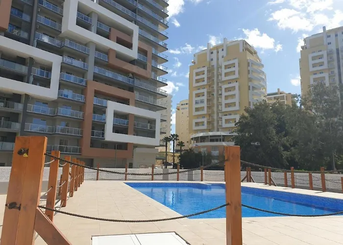 Elite Residense A 150 Mts Da Rocha * Portimão