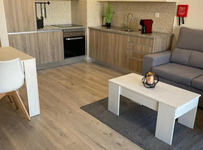 Elite Residense A 150 Mts Da Rocha * Portimão