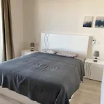 Elite Residense A 150 Mts Da Rocha * Portimão