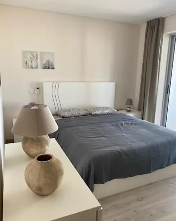 Elite Residense A 150 Mts Da Rocha Appartement *