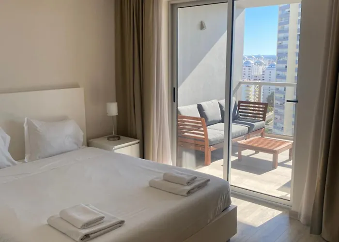 Elite Residense A 150 Mts Da Rocha Portimão