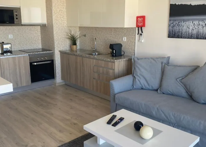 Elite Residense A 150 Mts Da Rocha * Portimão