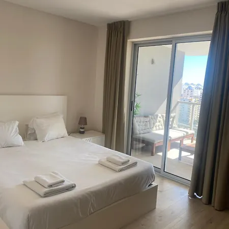 Elite Residense A 150 Mts Da Rocha Appartamento Portimão